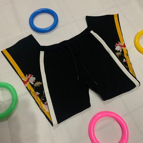 🌀 SHEIN Straight-Leg Embroidered Pants - Picture 3 of 7